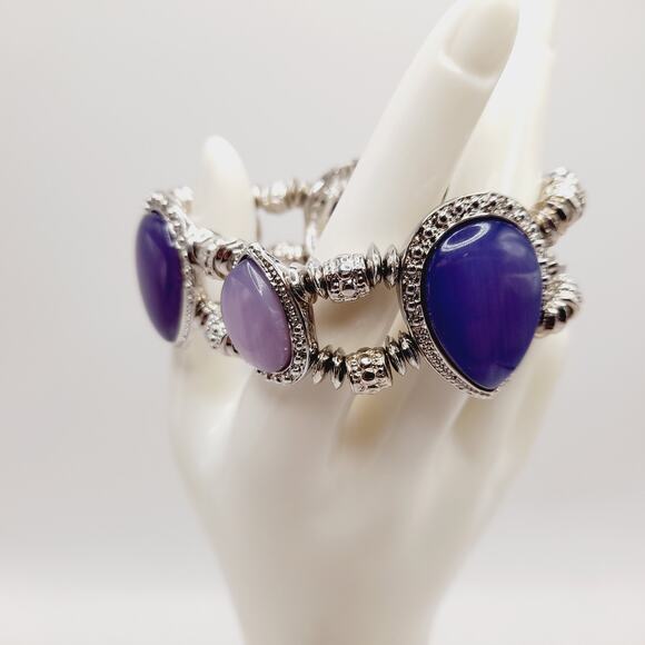 Purple Lavender Silver Stretch Bracelet Teardrop Cabochon 7” Elegant - Picture 4 of 8
